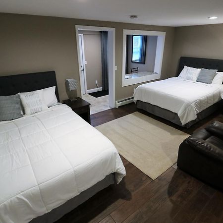 Brimley Motel Suites Экстерьер фото