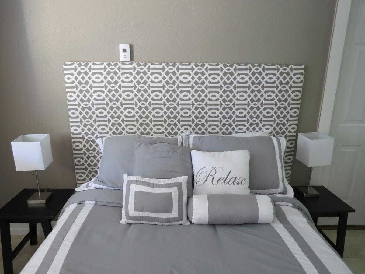 Brimley Motel Suites Экстерьер фото